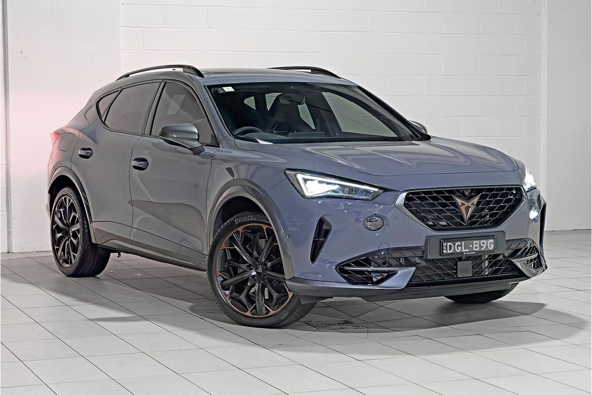 2023 CUPRA Formentor VZx Matrix Edition KM