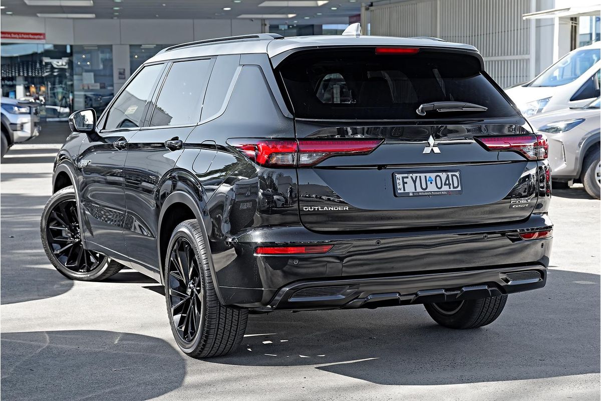 2024 Mitsubishi Outlander PHEV GSR ZM