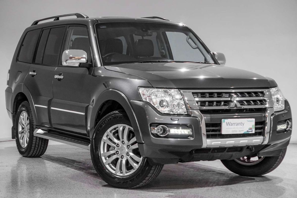 2018 Mitsubishi Pajero Exceed NX