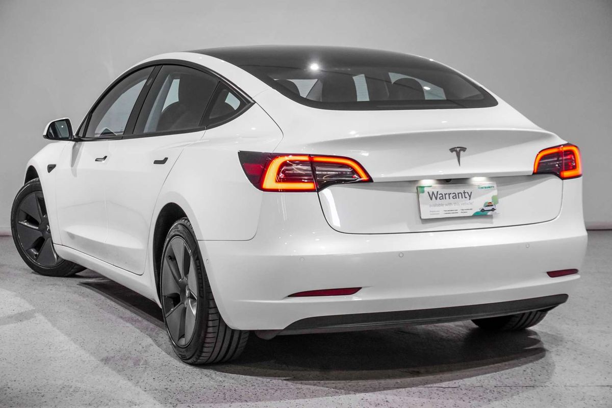 2021 Tesla Model 3 Standard Range Plus