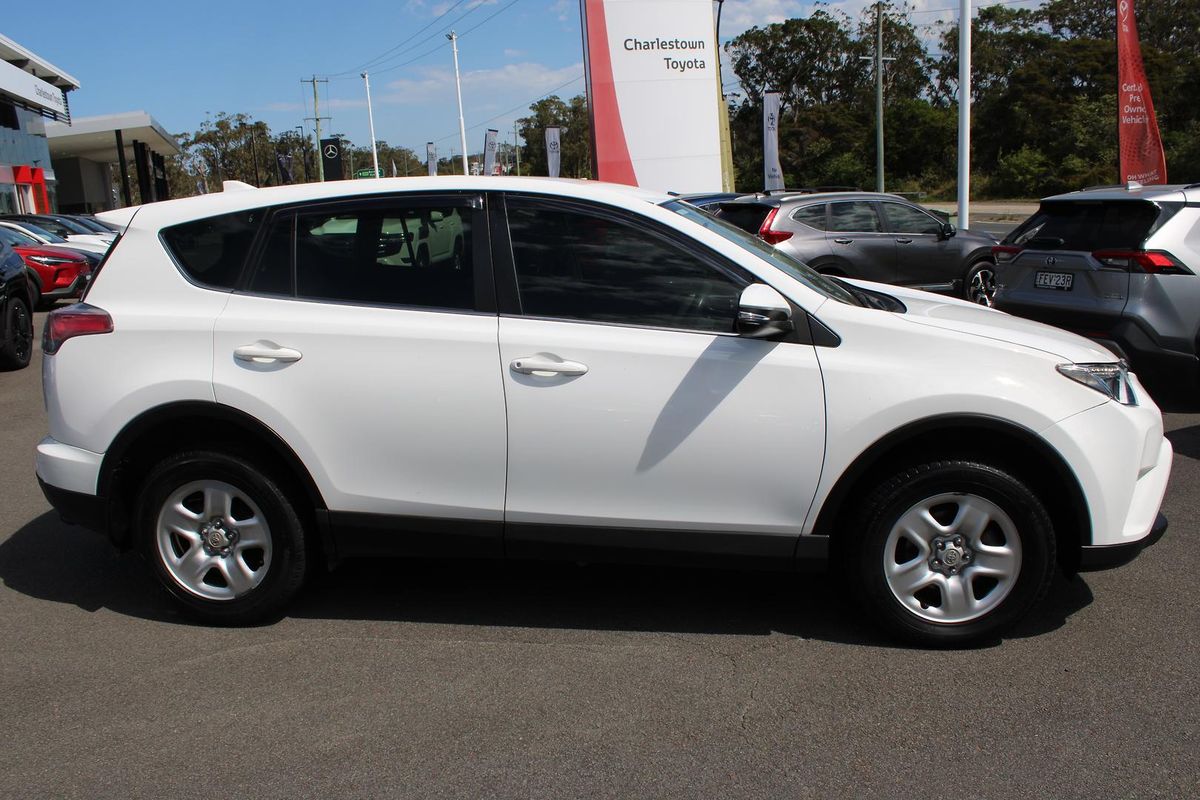 2016 Toyota RAV4 GX ASA44R