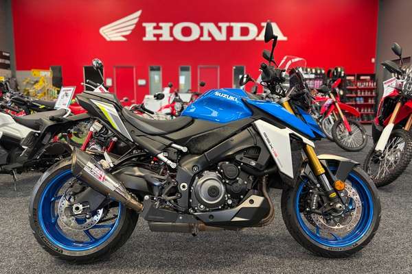 2022 Suzuki GSX-S1000