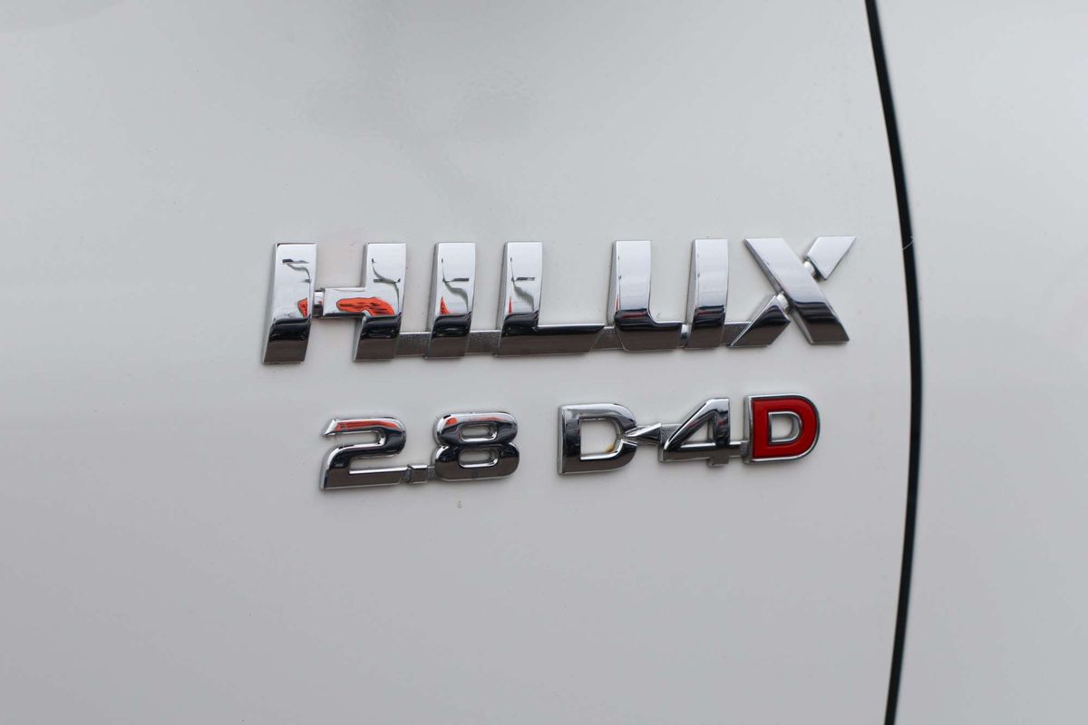 2025 Toyota Hilux SR GUN126R 4X4 image 2