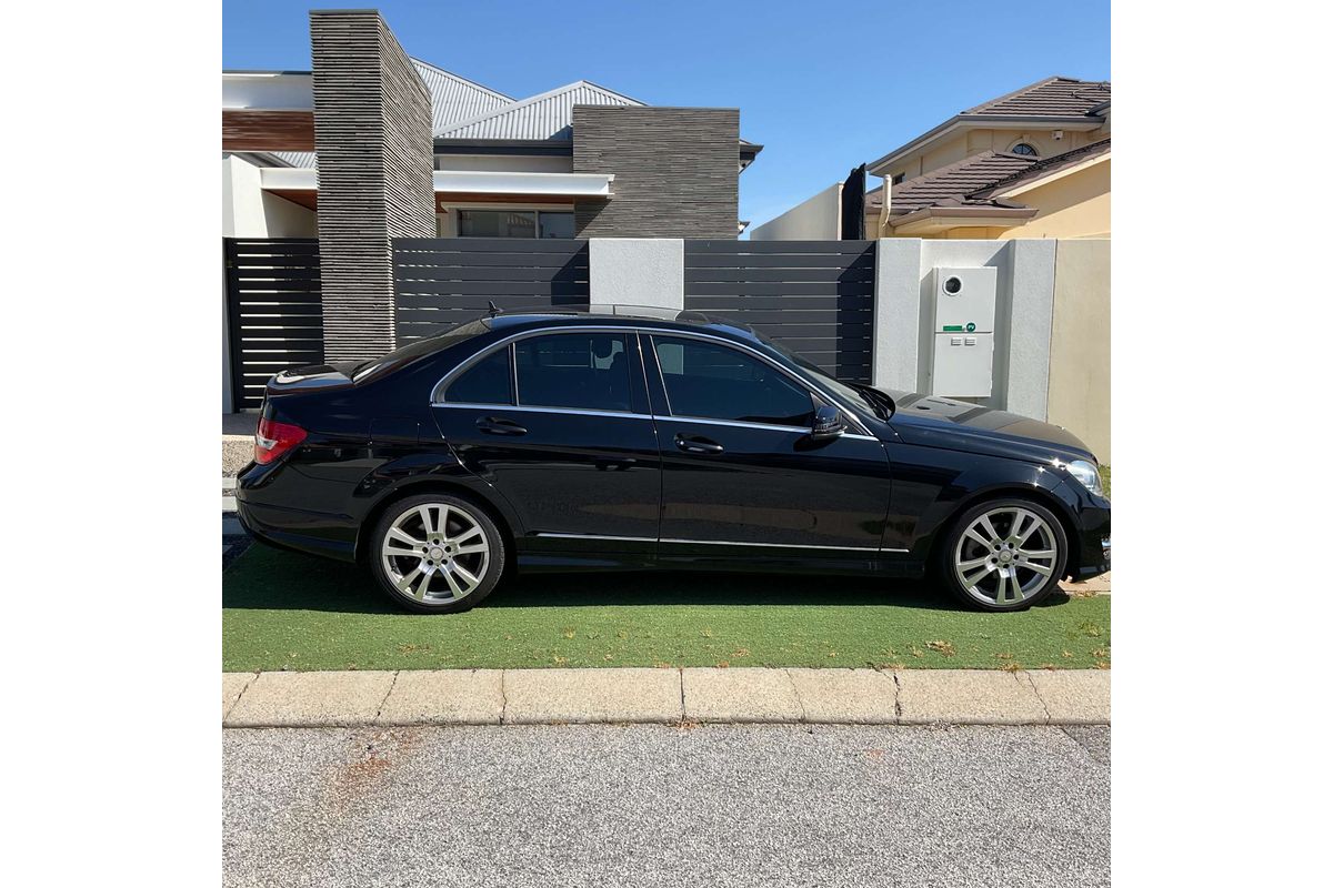 2013 Mercedes-Benz C-Class C250 Elegance W204