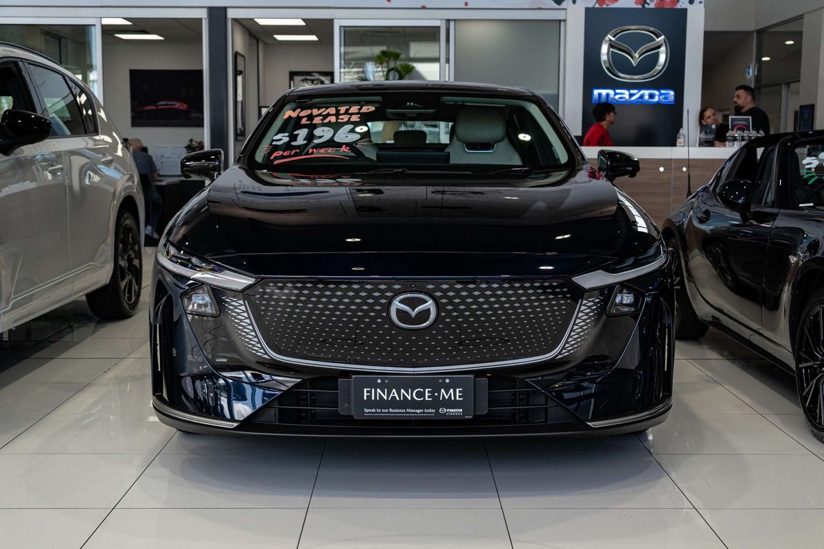 2026 Mazda 6e E35 GT