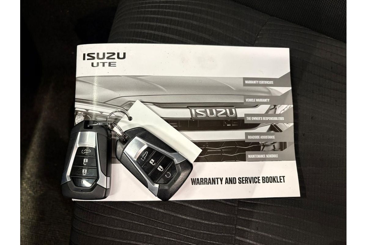 2025 Isuzu MU-X LS-M