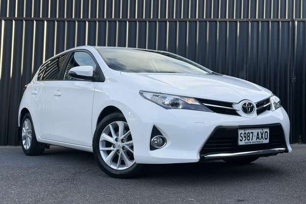2013 Toyota Corolla Ascent Sport ZRE182R