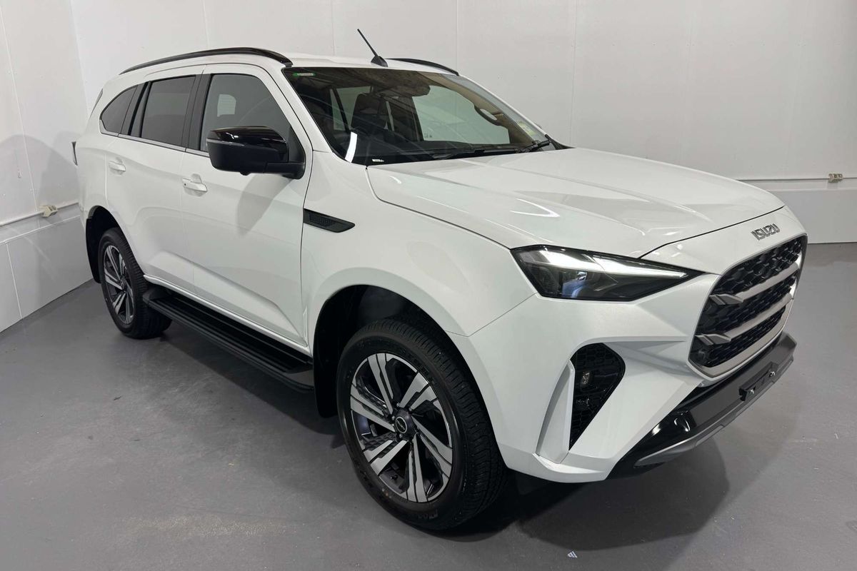 2026 Isuzu MU-X LS-T