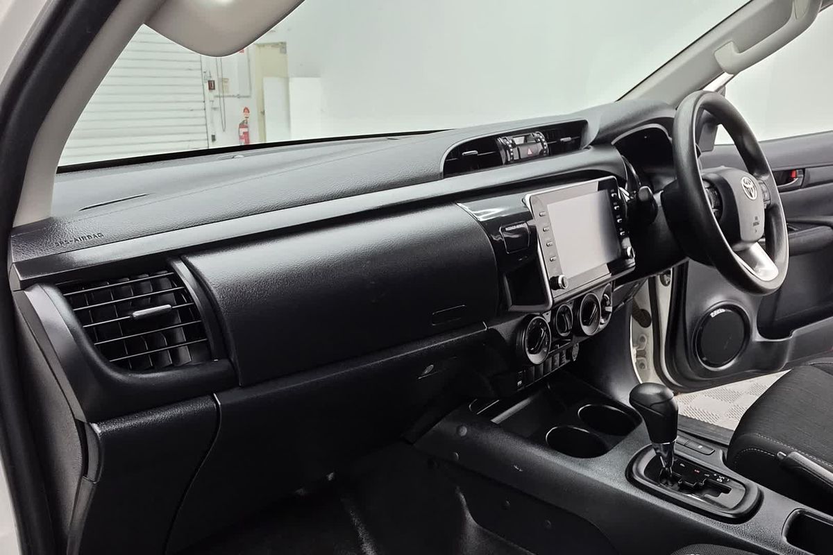 2022 Toyota Hilux SR GUN126R 4X4