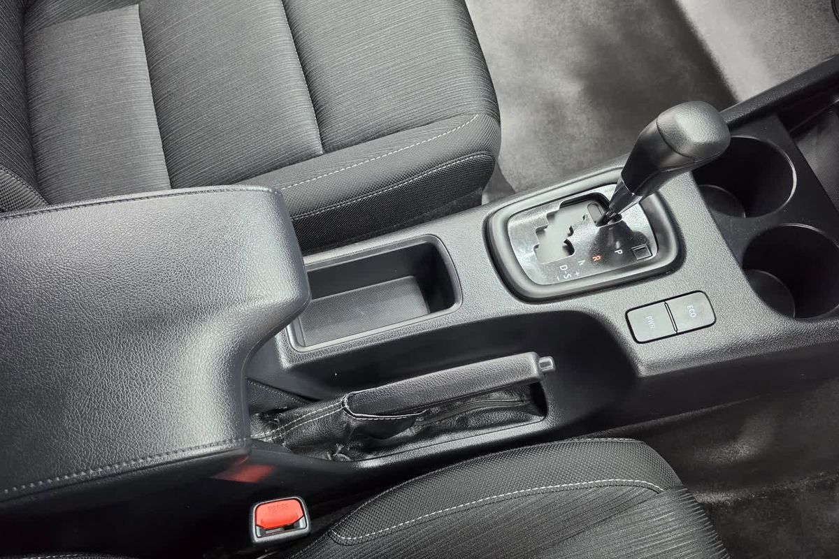 2022 Toyota Hilux SR GUN126R 4X4