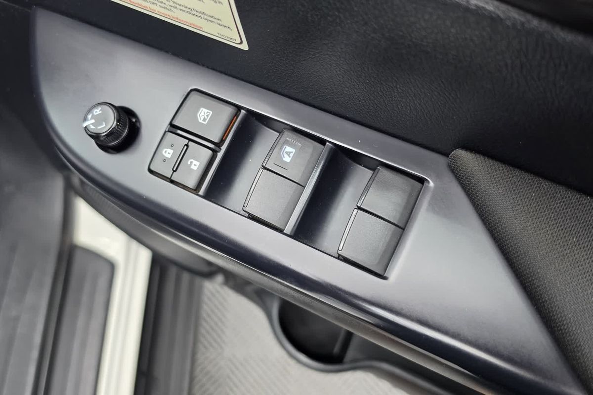 2022 Toyota Hilux SR GUN126R 4X4