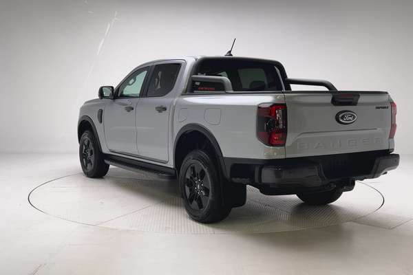 2025 Ford Ranger PHEV Sport 4X4 2.3L thumb-8