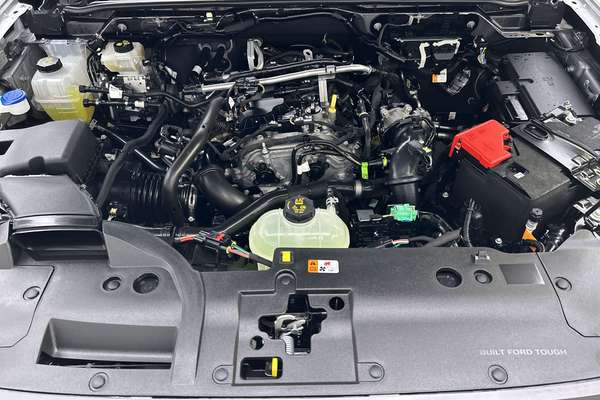 2025 Ford Ranger PHEV Sport 4X4 2.3L thumb-10