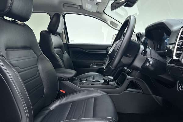 2025 Ford Ranger PHEV Sport 4X4 2.3L thumb-12