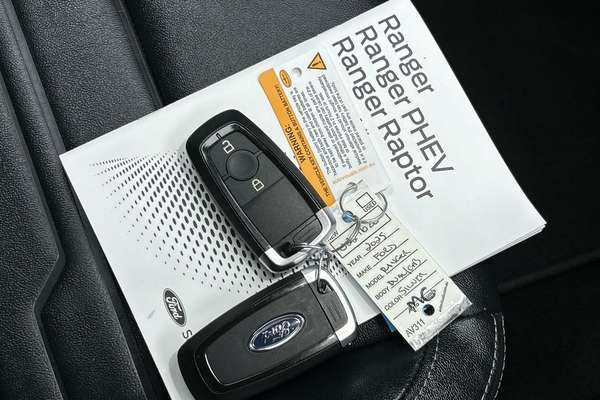 2025 Ford Ranger PHEV Sport 4X4 2.3L thumb-22