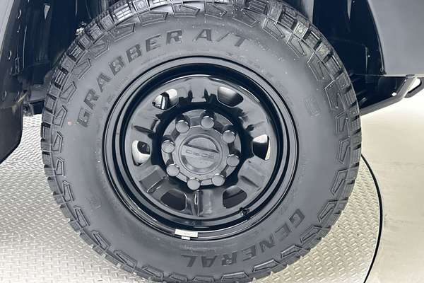 2025 Ford Ranger Super Duty 4X4 thumb-9