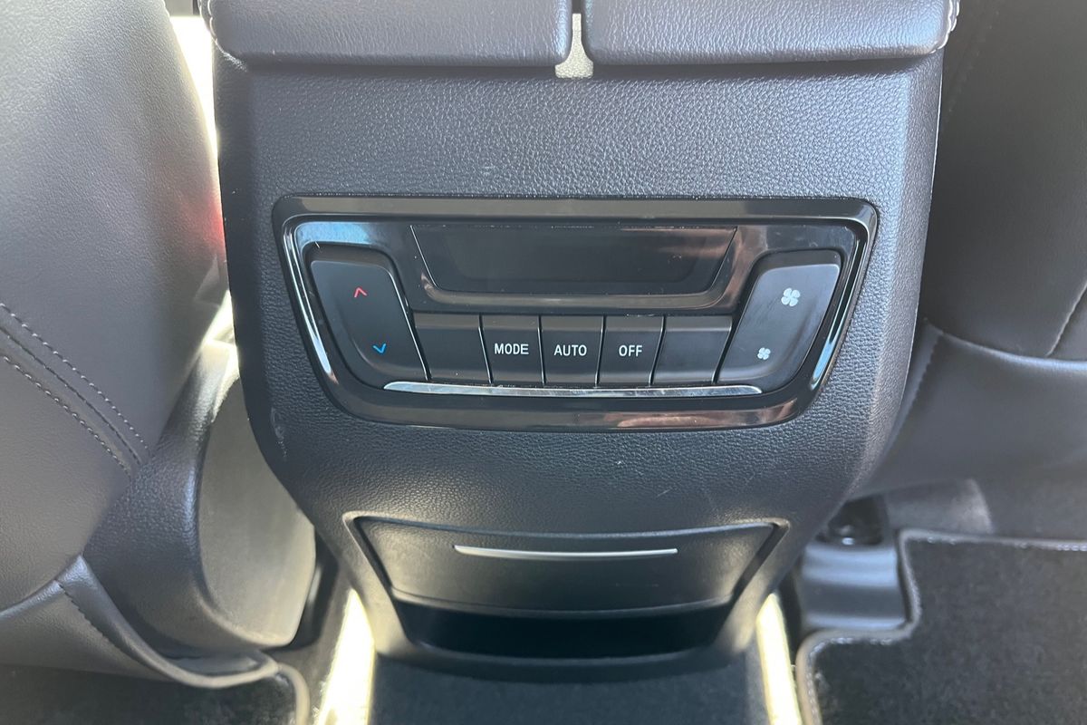 2021 LDV D90 Executive SV9A