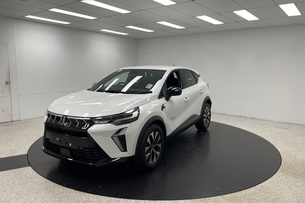 2025 Mitsubishi ASX LS XE