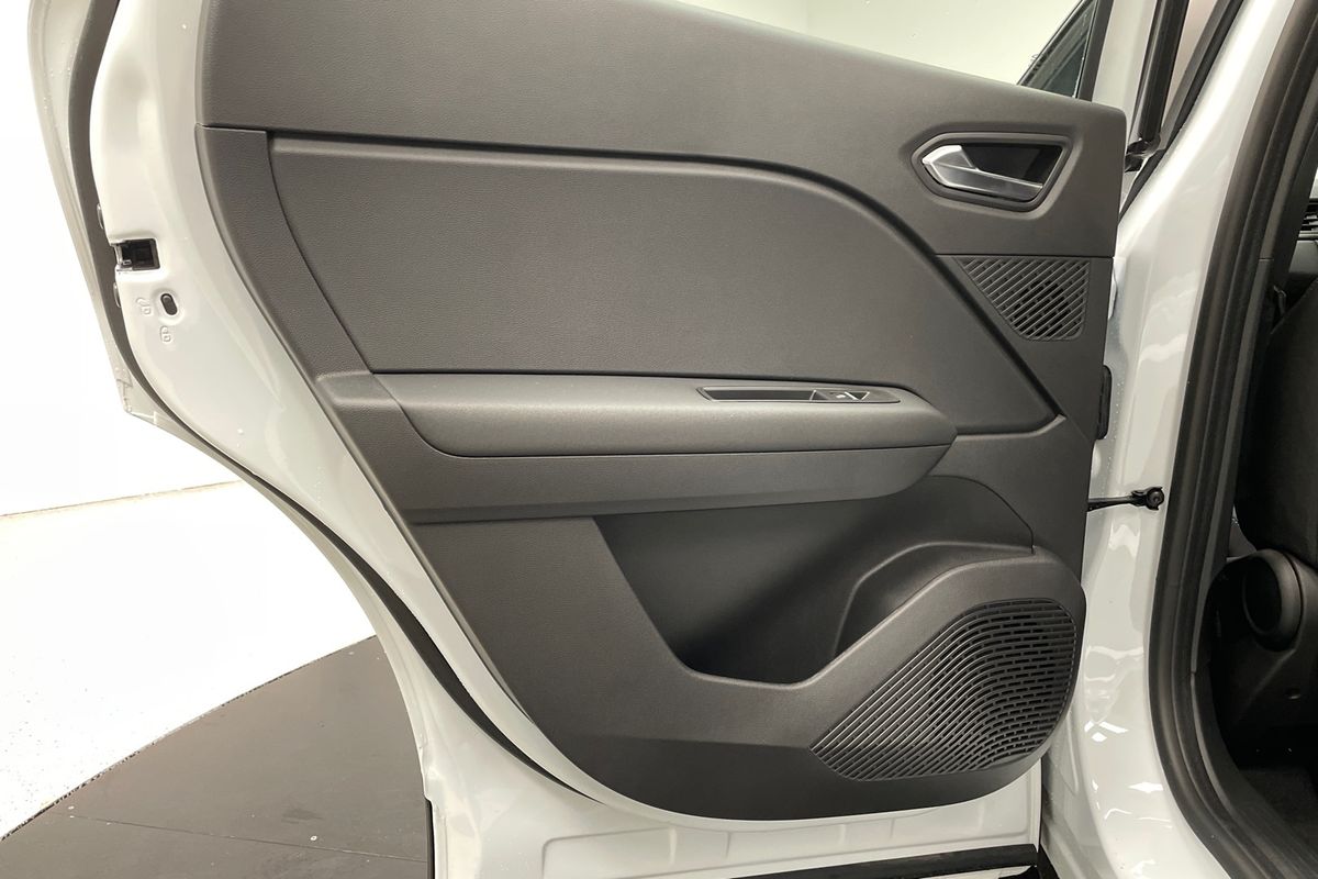 2025 Mitsubishi ASX LS XE