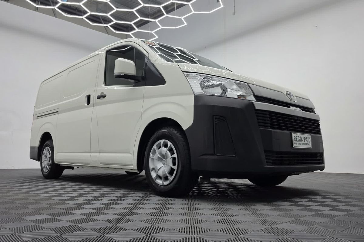 2022 Toyota Hiace GDH300R LWB