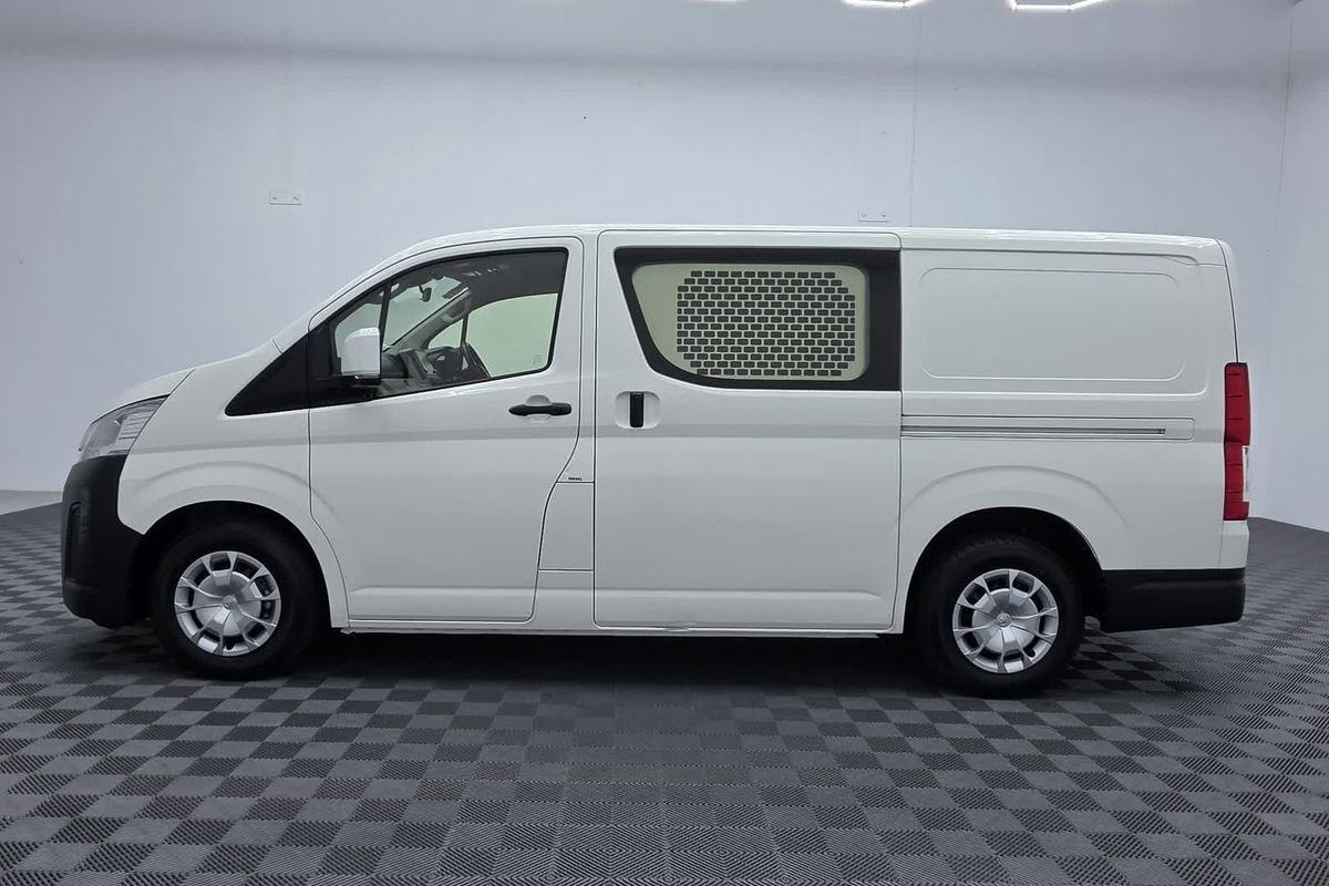 2022 Toyota Hiace GDH300R LWB