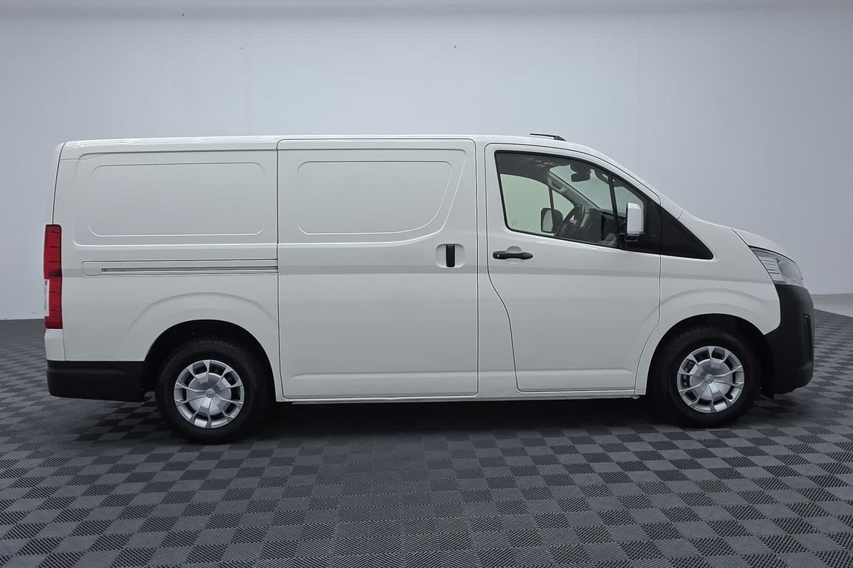 2022 Toyota Hiace GDH300R LWB