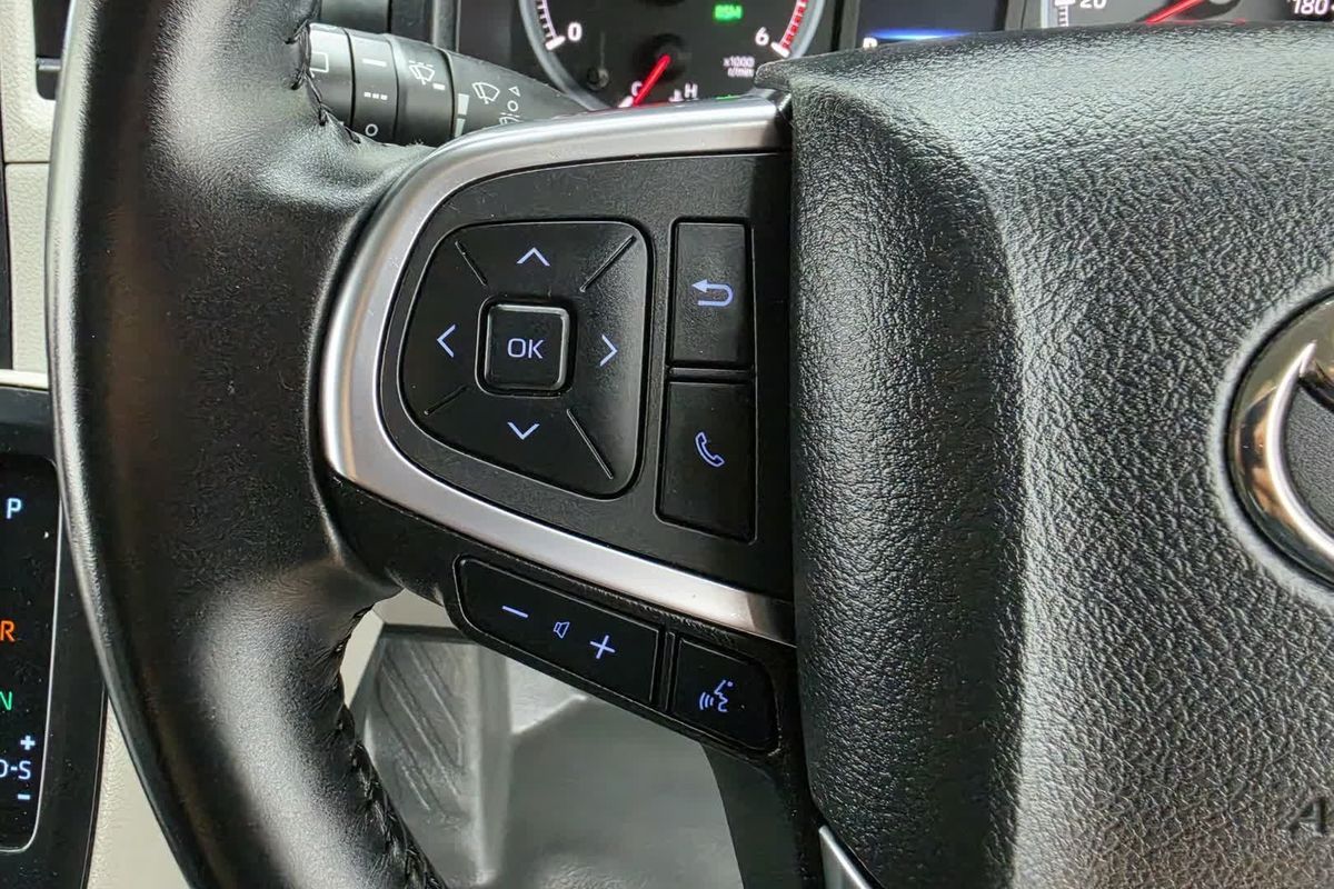 2022 Toyota Hiace GDH300R LWB
