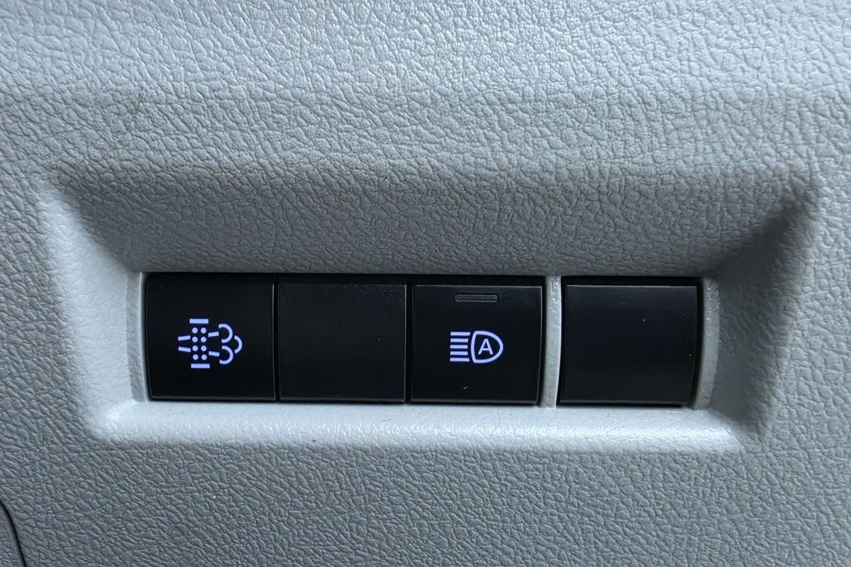 2022 Toyota Hiace GDH300R LWB