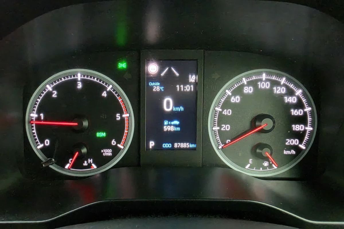 2022 Toyota Hiace GDH300R LWB