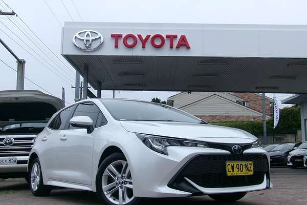 2020 Toyota Corolla Ascent Sport MZEA12R