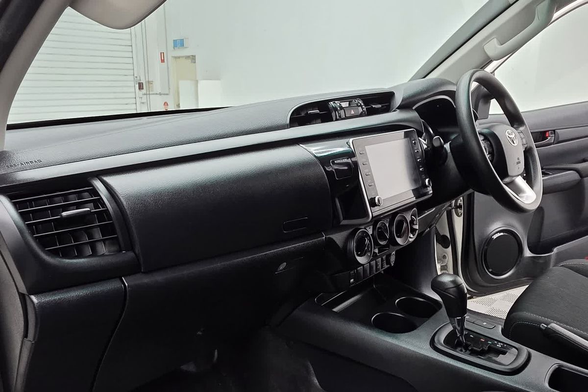 2022 Toyota Hilux SR GUN126R 4X4
