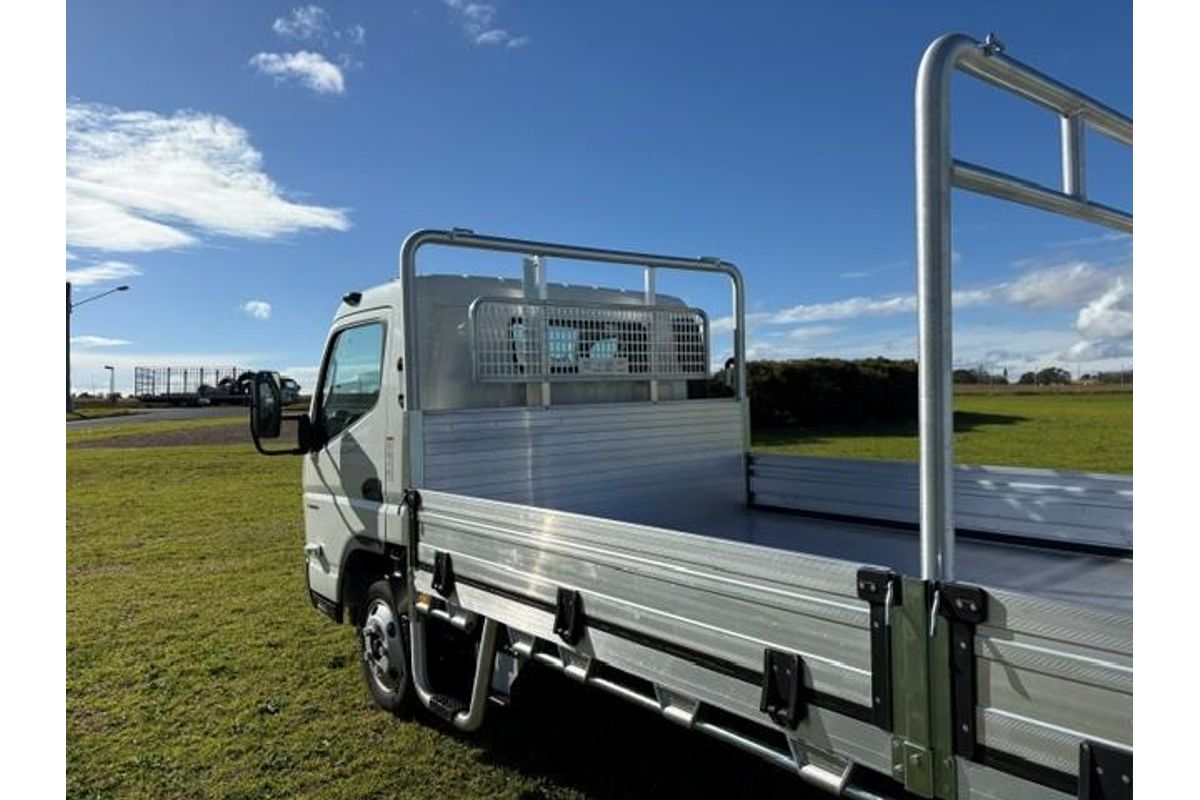 2025 Fuso Canter 515 Alloy Tray image 5