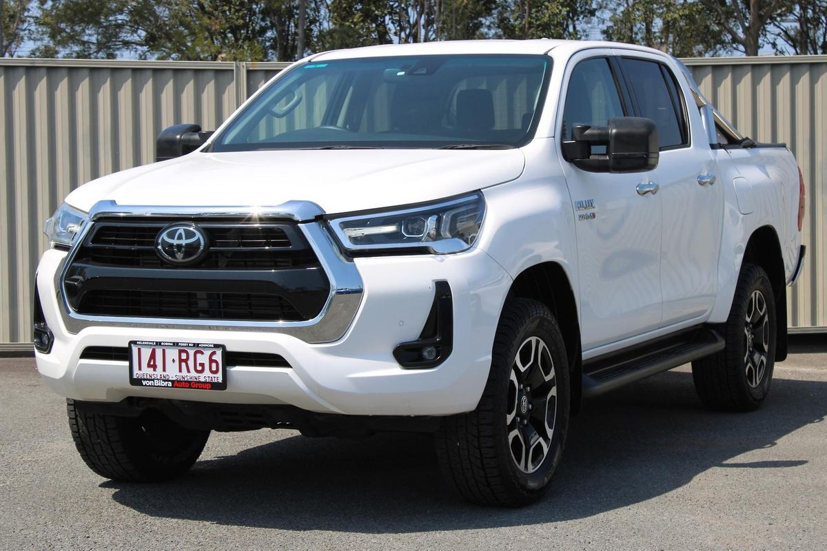 2021 Toyota Hilux SR5 GUN126R 4X4