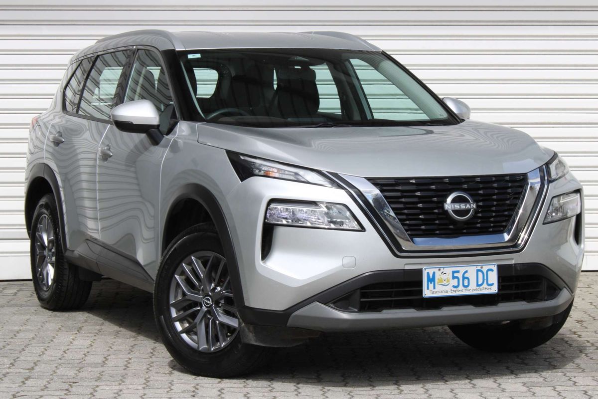 2024 Nissan X-TRAIL ST T33