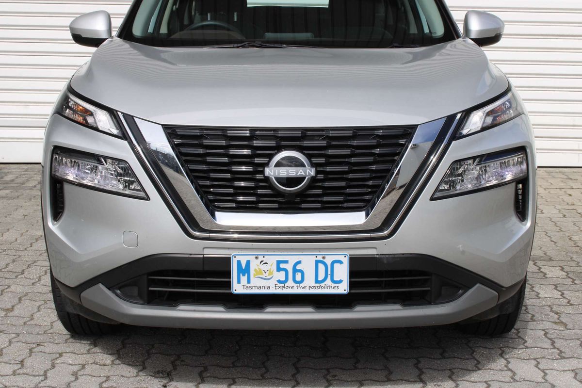 2024 Nissan X-TRAIL ST T33