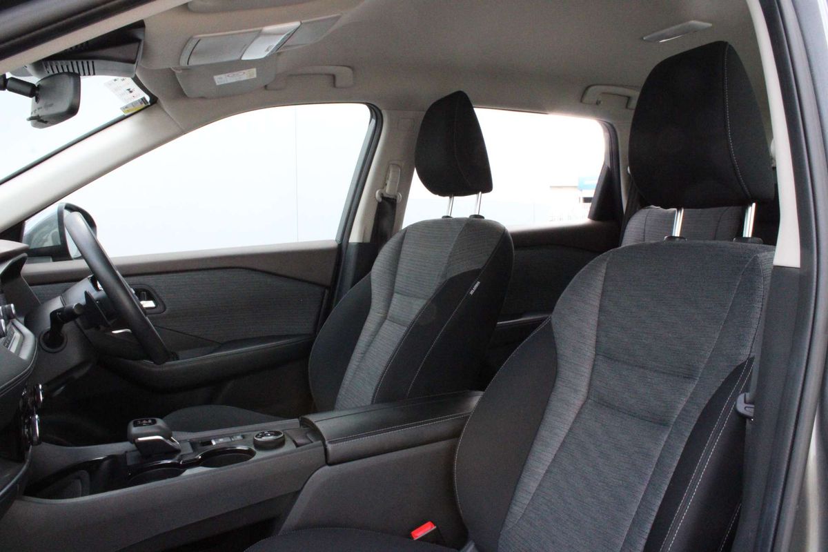 2024 Nissan X-TRAIL ST T33