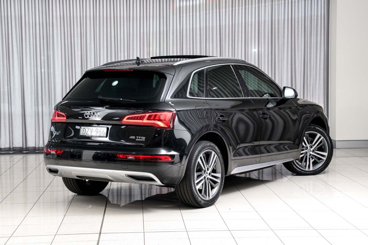 2018 Audi Q5 45 TFSI design FY