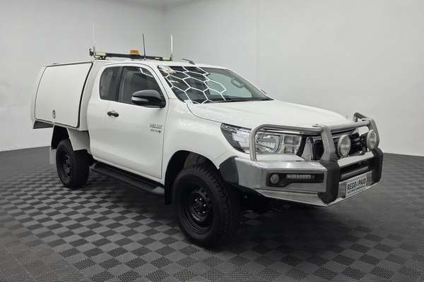2019 Toyota Hilux SR GUN126R 4X4