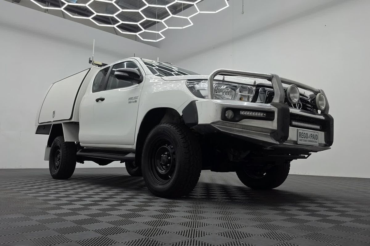 2019 Toyota Hilux SR GUN126R 4X4