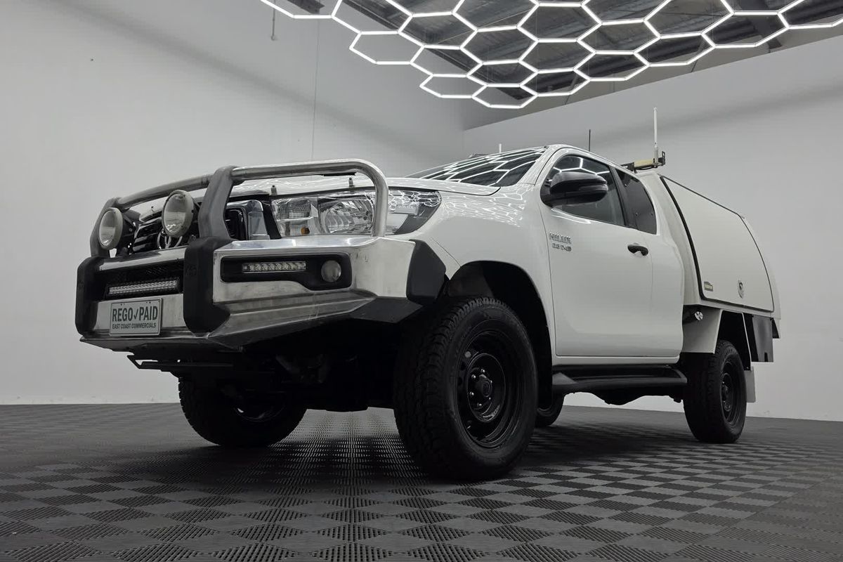 2019 Toyota Hilux SR GUN126R 4X4