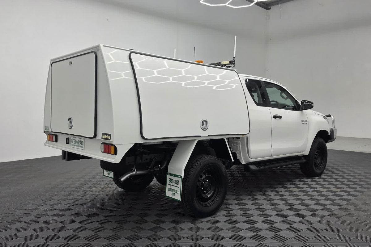 2019 Toyota Hilux SR GUN126R 4X4