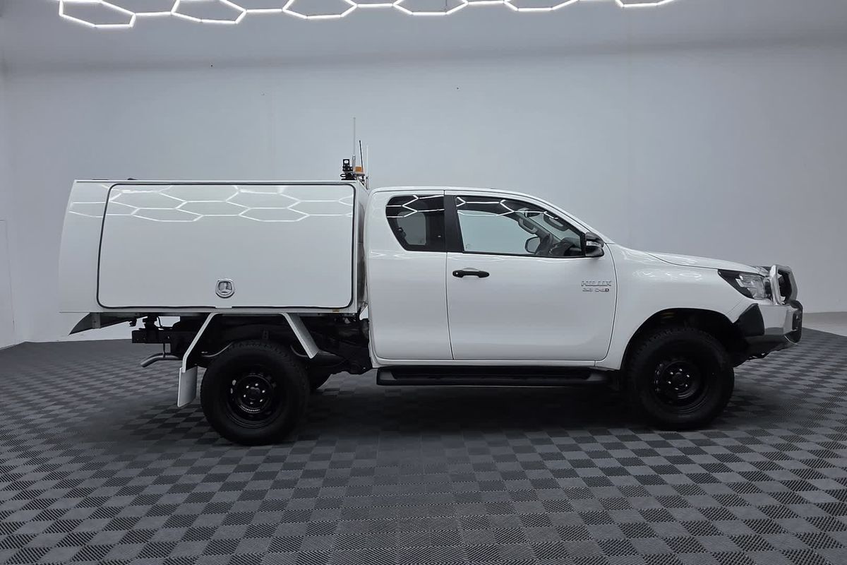 2019 Toyota Hilux SR GUN126R 4X4