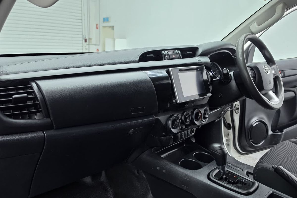 2019 Toyota Hilux SR GUN126R 4X4
