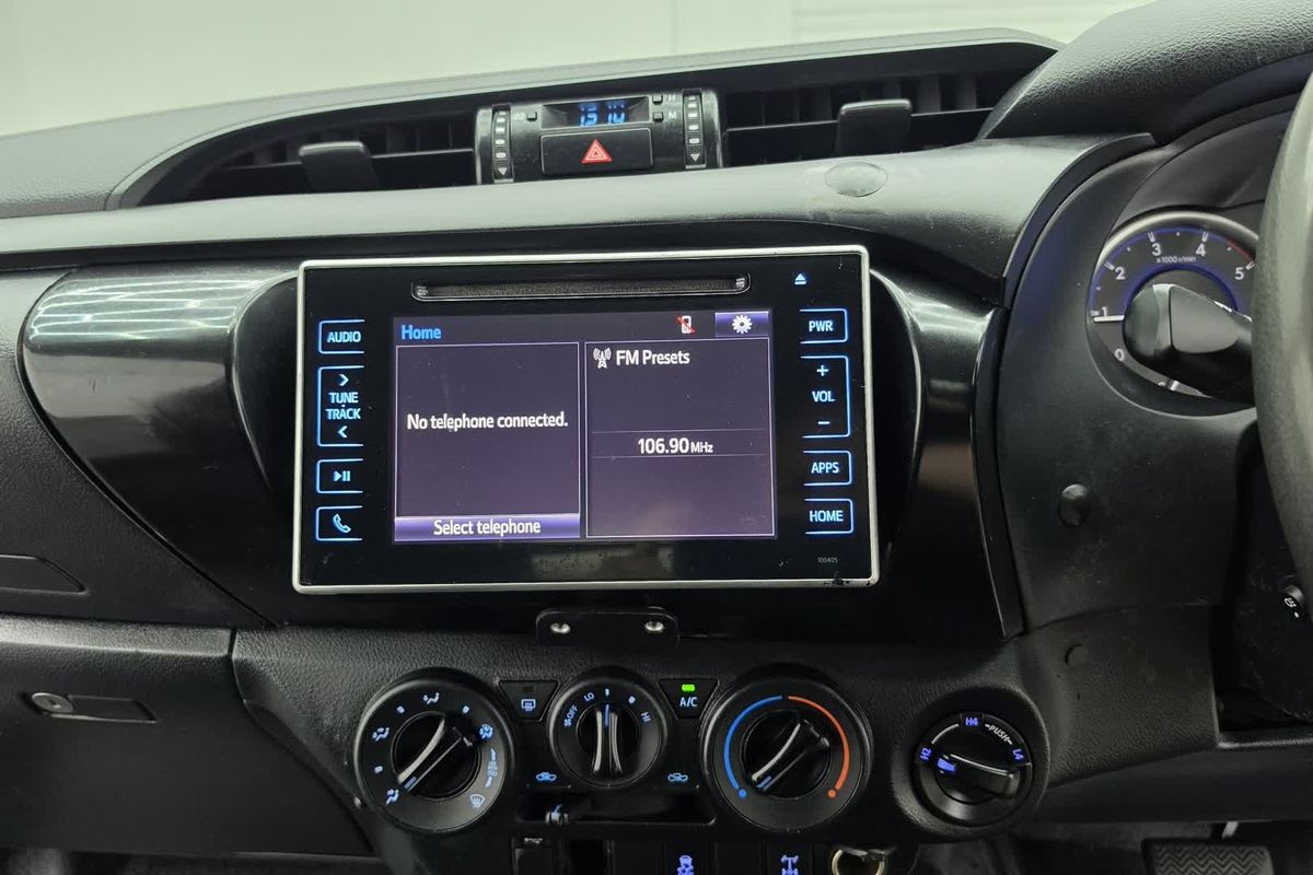 2019 Toyota Hilux SR GUN126R 4X4