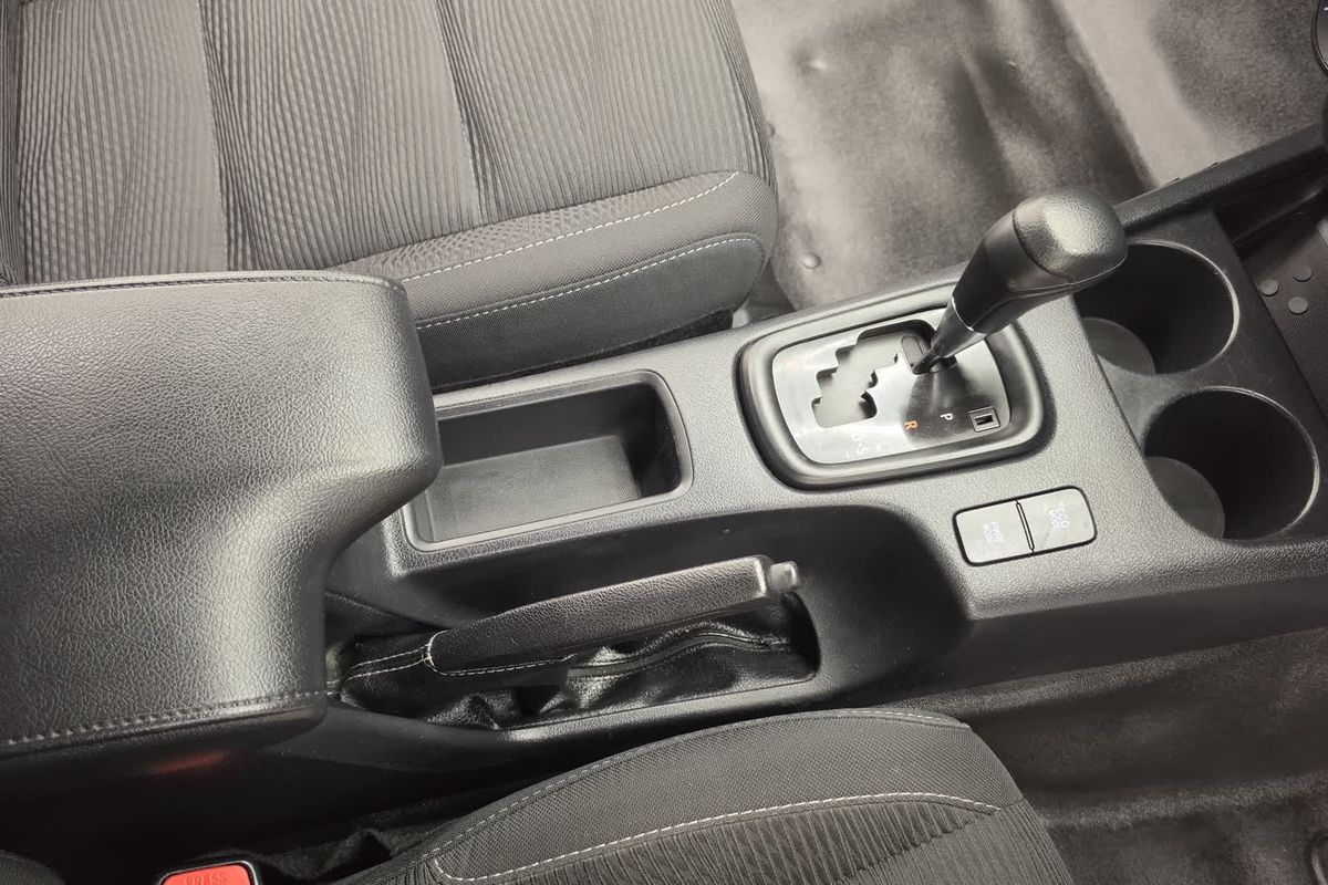 2019 Toyota Hilux SR GUN126R 4X4