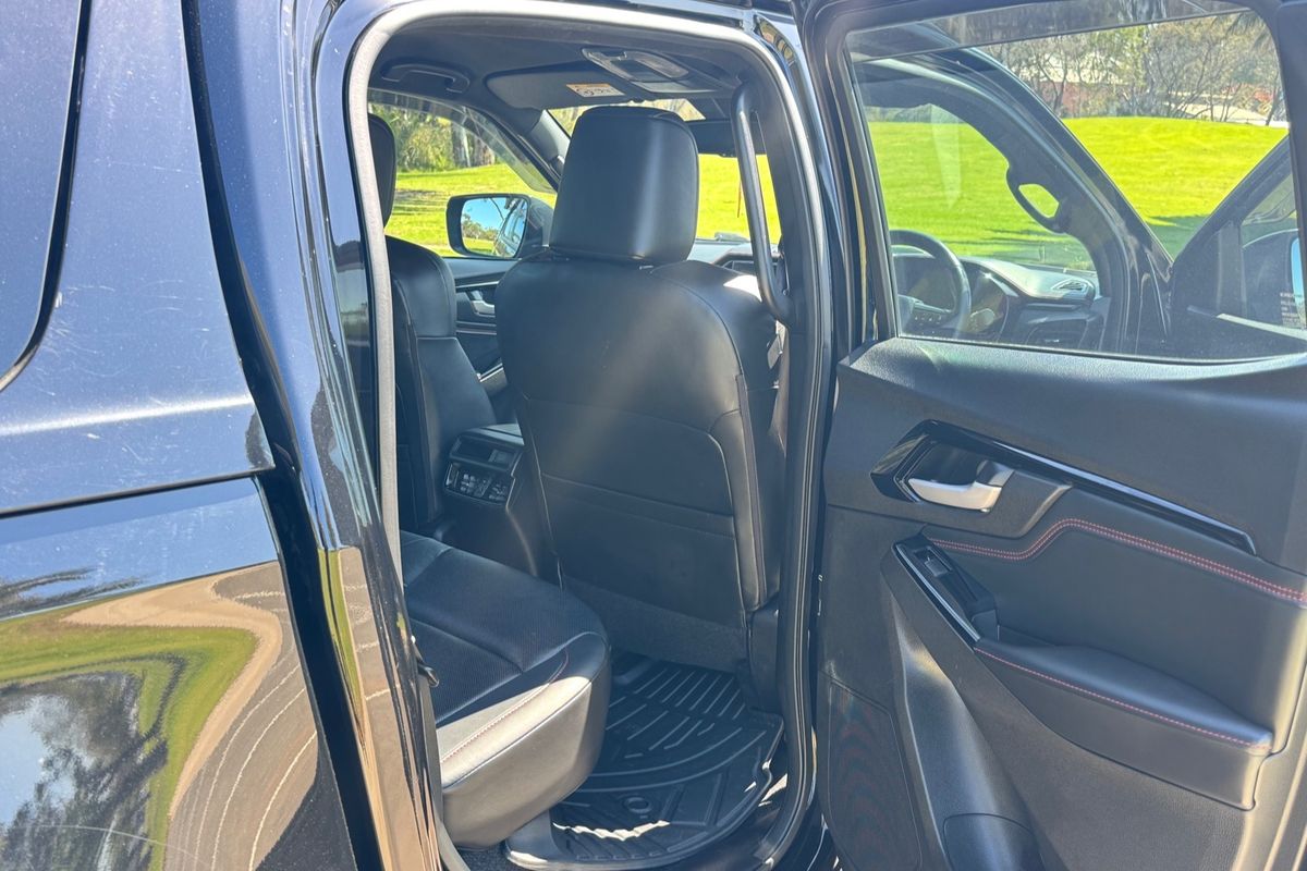 2022 Isuzu D-MAX X-TERRAIN 4X4