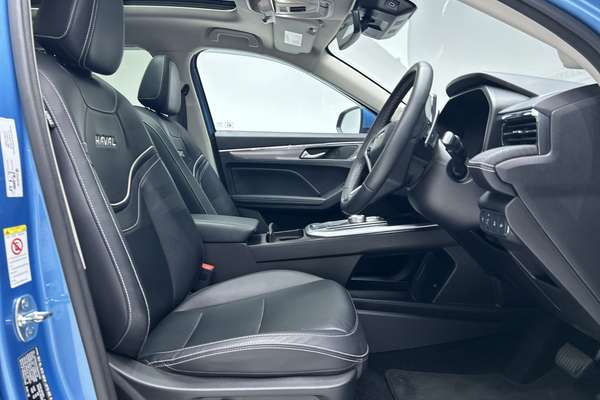2022 GWM Haval Jolion Ultra A01 thumb-12