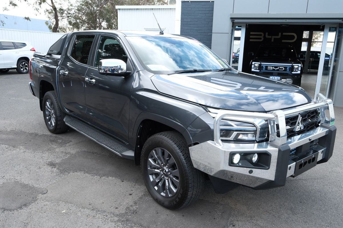 2025 Mitsubishi Triton GLS MV 4X4