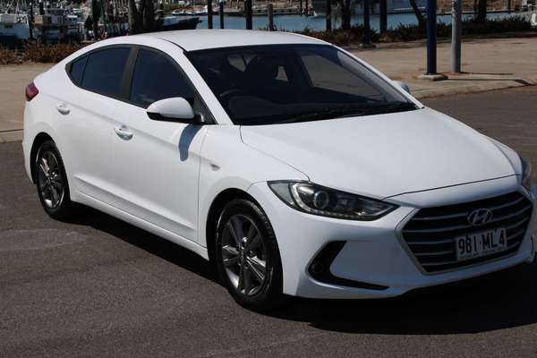 2016 Hyundai Elantra Active AD