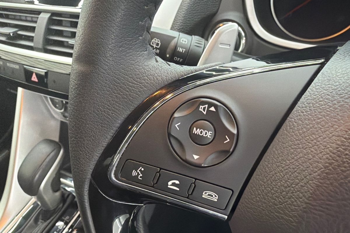 2018 Mitsubishi Eclipse Cross LS YA
